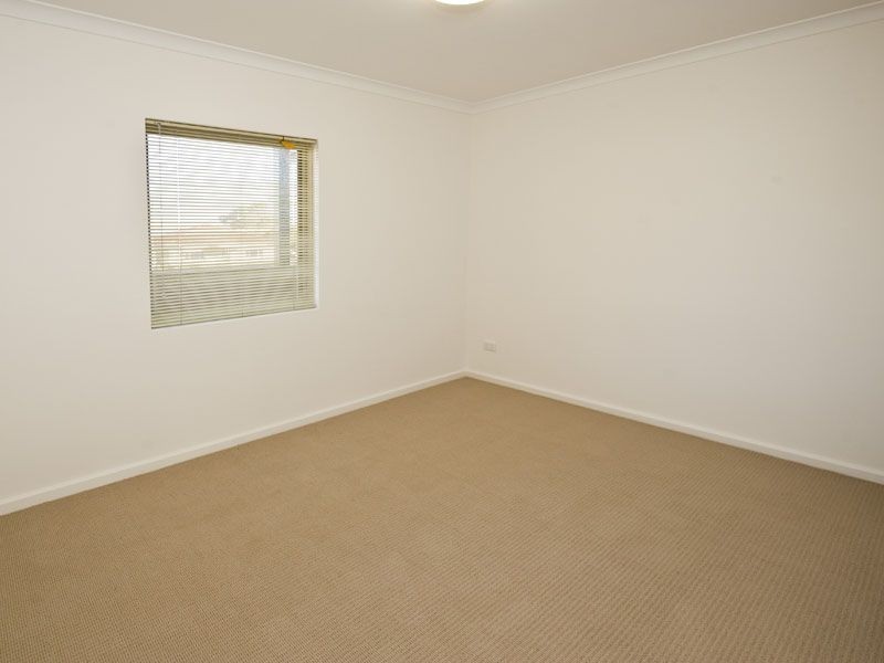 11/80 Stirling Highway, North Fremantle WA 6159