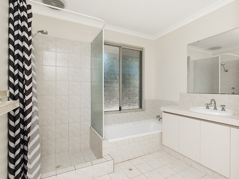 17 Montelimar, Port Kennedy WA 6172