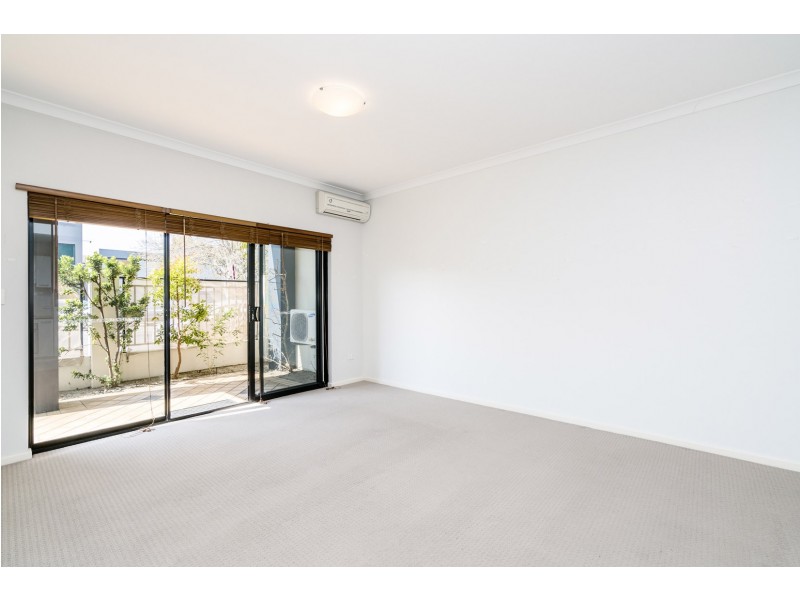 96/215 Stirling Street, Perth WA 6000