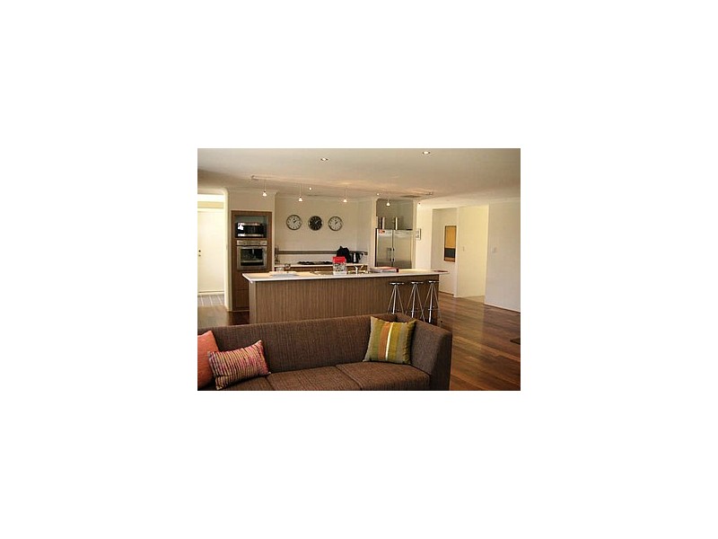 4 Alaska Crescent, Southern River WA 6110