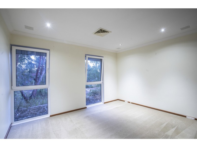4 Malumba Crescent, Lesmurdie WA 6076