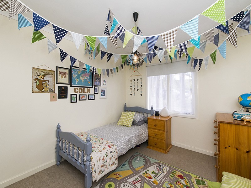 35 Caladenia Way, Koongamia WA 6056