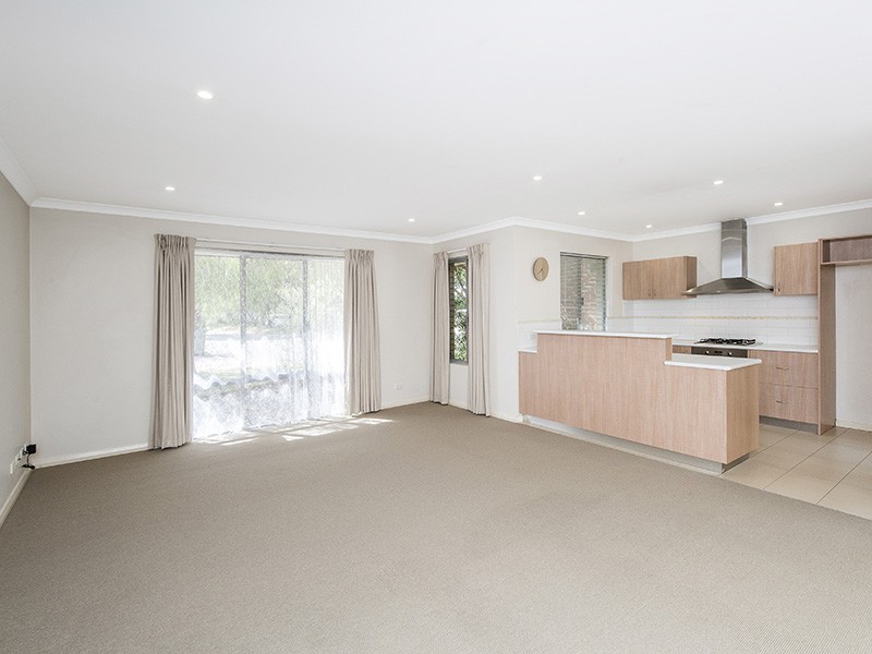 6 Mallee Close, Falcon WA 6210