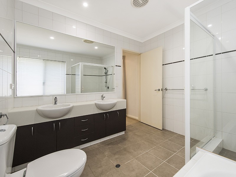 6 Mallee Close, Falcon WA 6210