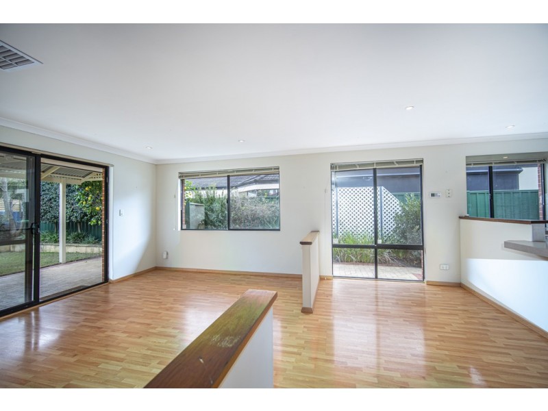 11 Meakins Court, Bayswater WA 6053