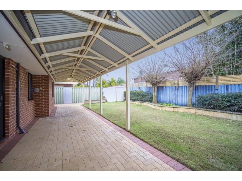 11 Meakins Court, Bayswater WA 6053