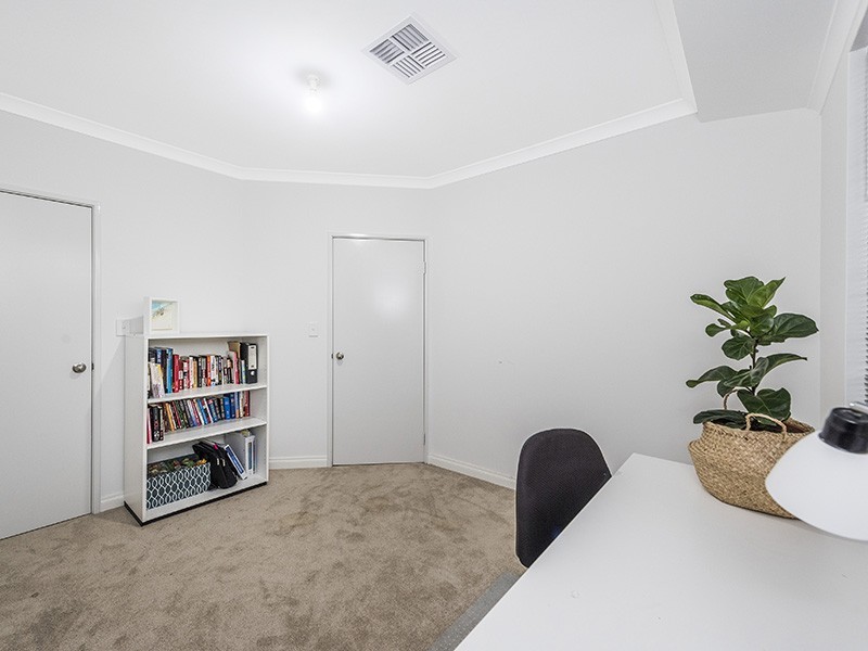 55 Stillwell Circuit, Hilbert WA 6112