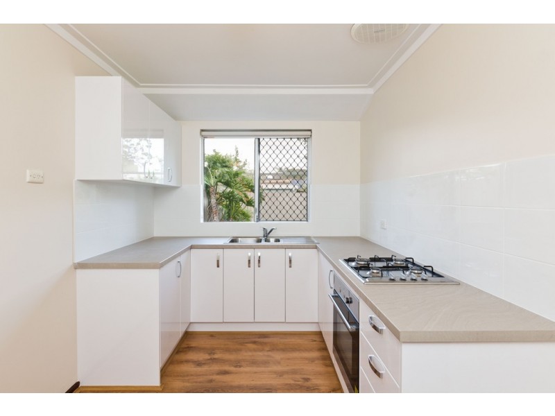 1A Kelly Road, Girrawheen WA 6064