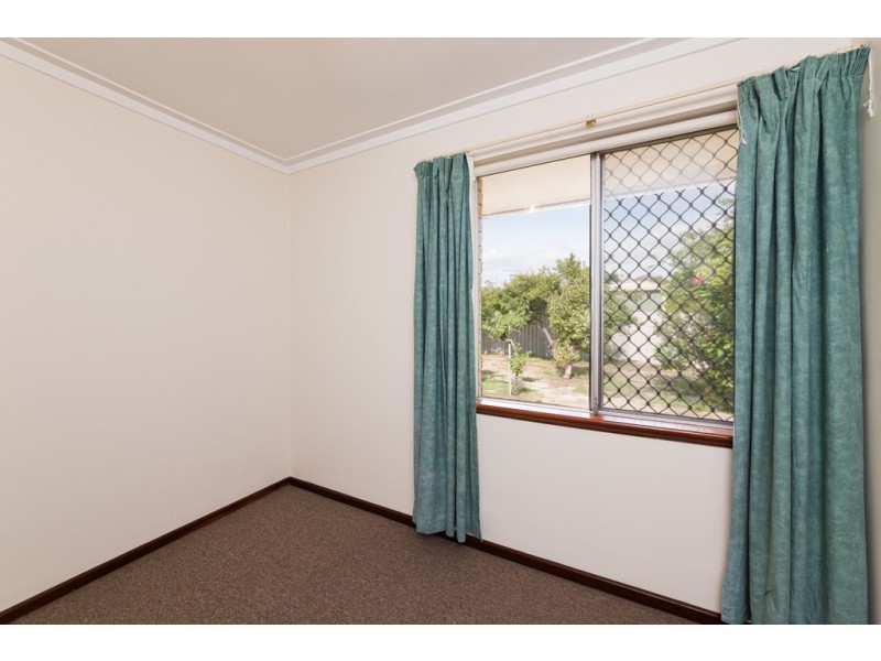 1A Kelly Road, Girrawheen WA 6064