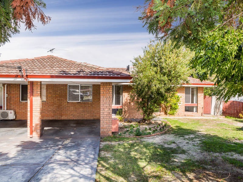 1A Kelly Road, Girrawheen WA 6064