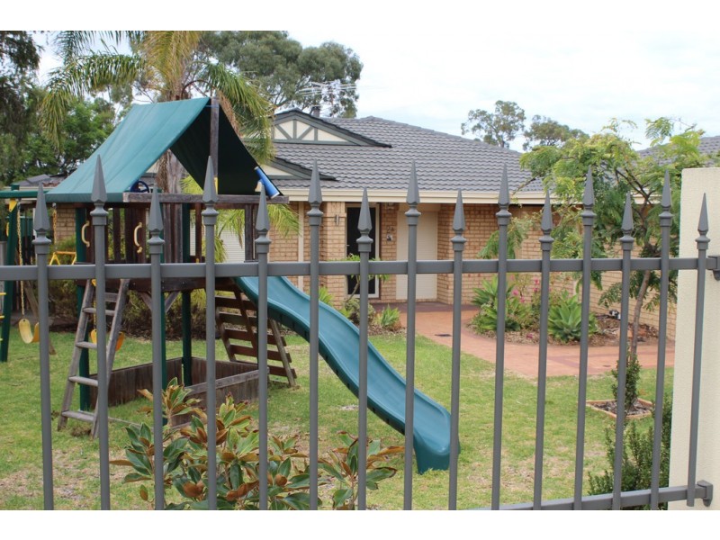 2A Sulphur Road, Parmelia WA 6167