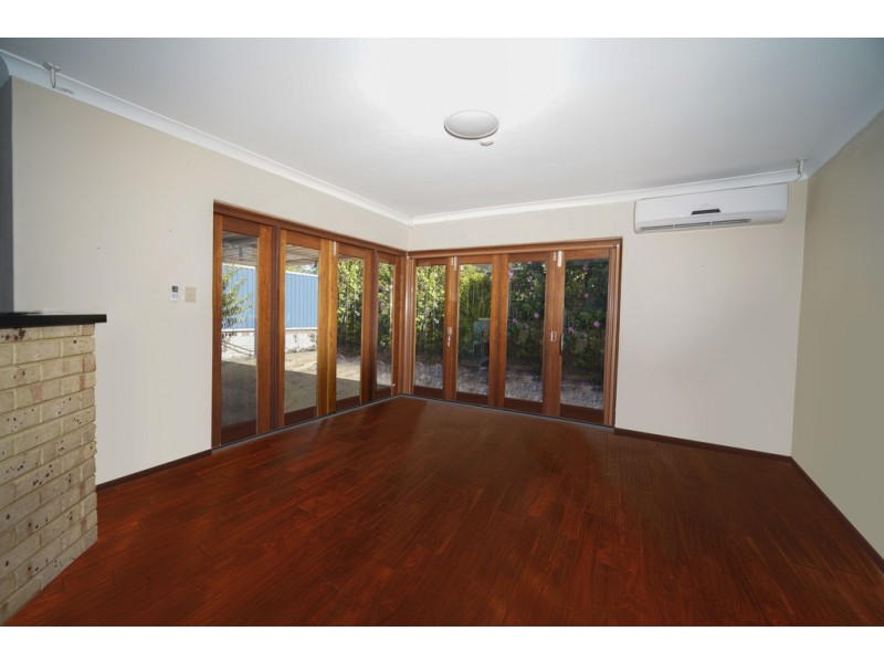 2A Sulphur Road, Parmelia WA 6167