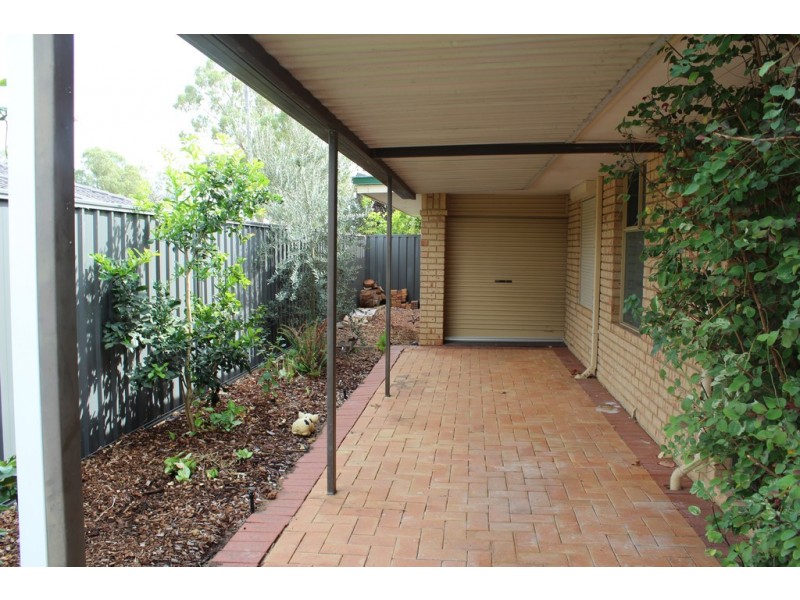 2A Sulphur Road, Parmelia WA 6167