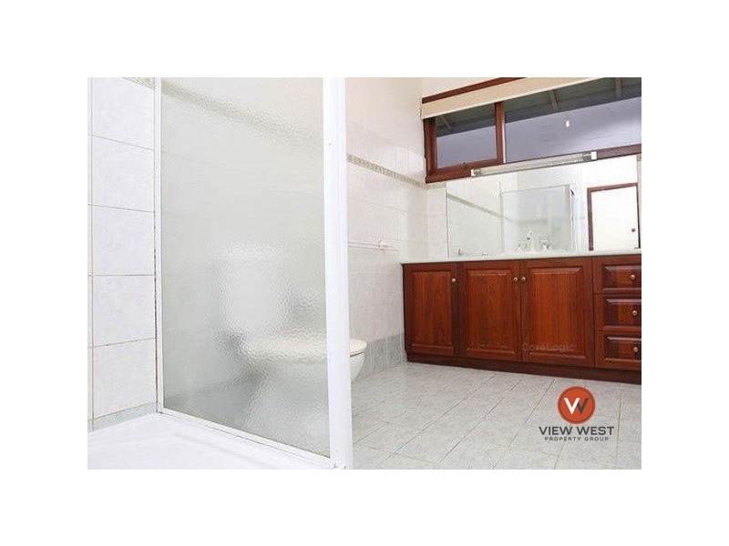 20 Thurloe Street, Bicton WA 6157