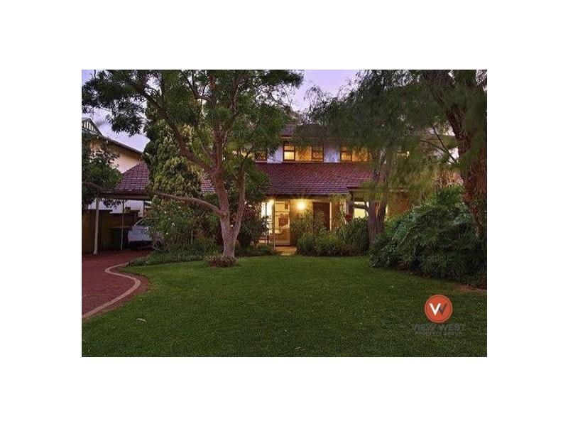 20 Thurloe Street, Bicton WA 6157