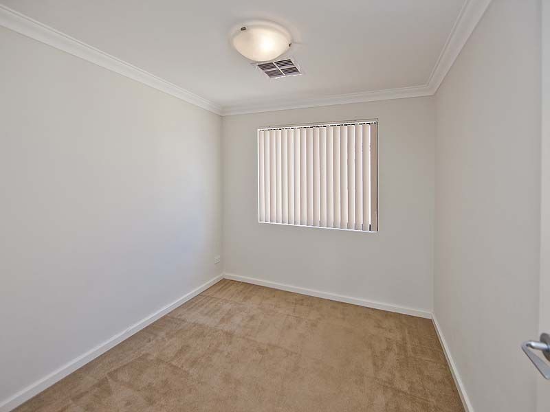 8/250 Healy Road, Hamilton Hill WA 6163