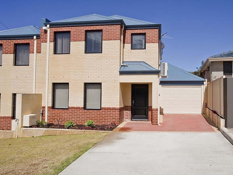 8/250 Healy Road, Hamilton Hill WA 6163