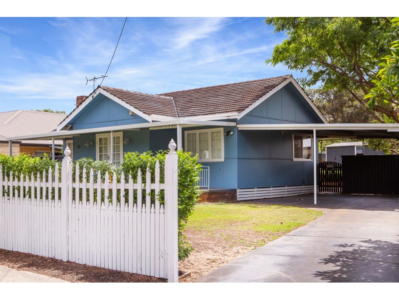 28 Archibald Street, Willagee WA 6156