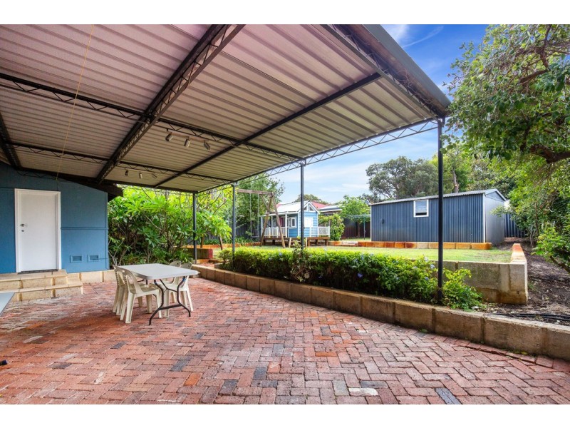28 Archibald Street, Willagee WA 6156