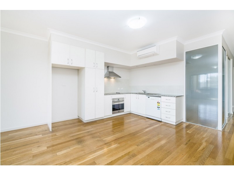 10/2-4 Pensioner Guard Road, North Fremantle WA 6159