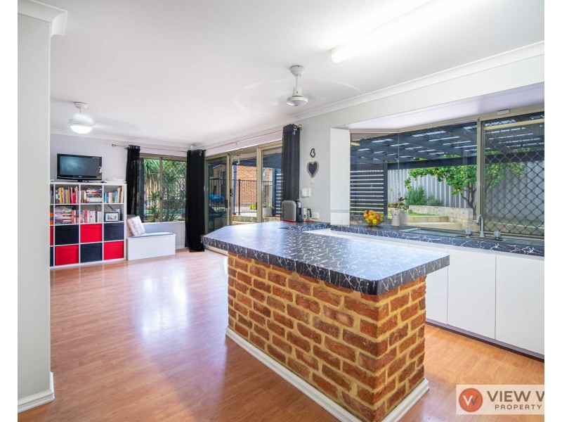 7 Letizia Court, Yangebup WA 6164
