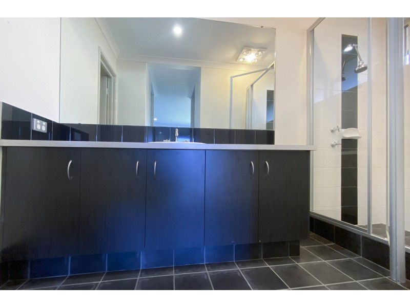 103 Monticello Parkway, Piara Waters WA 6112