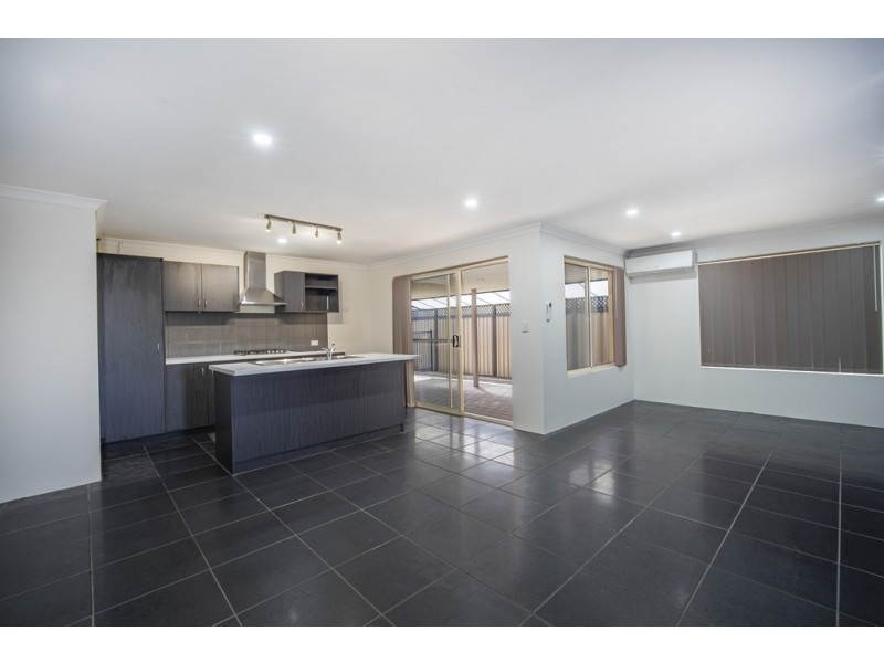 103 Monticello Parkway, Piara Waters WA 6112