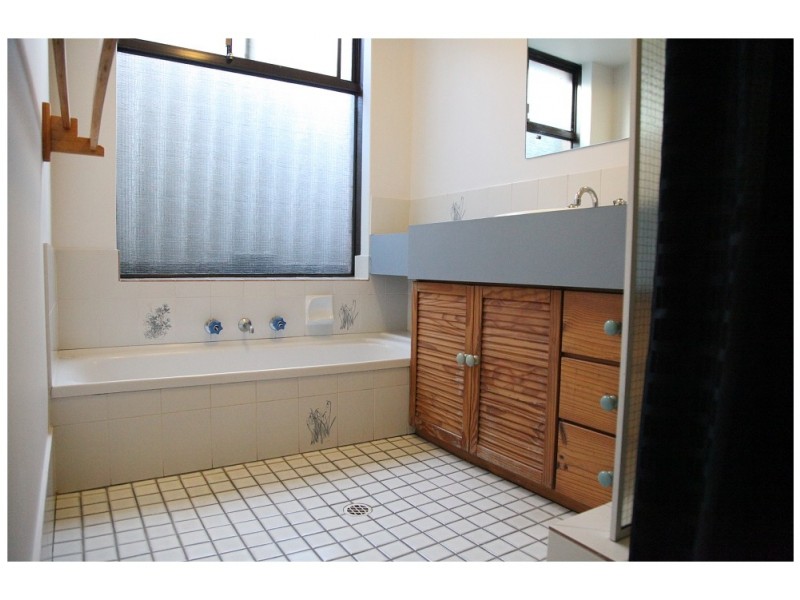 20 Mollerin Place, South Lake WA 6164