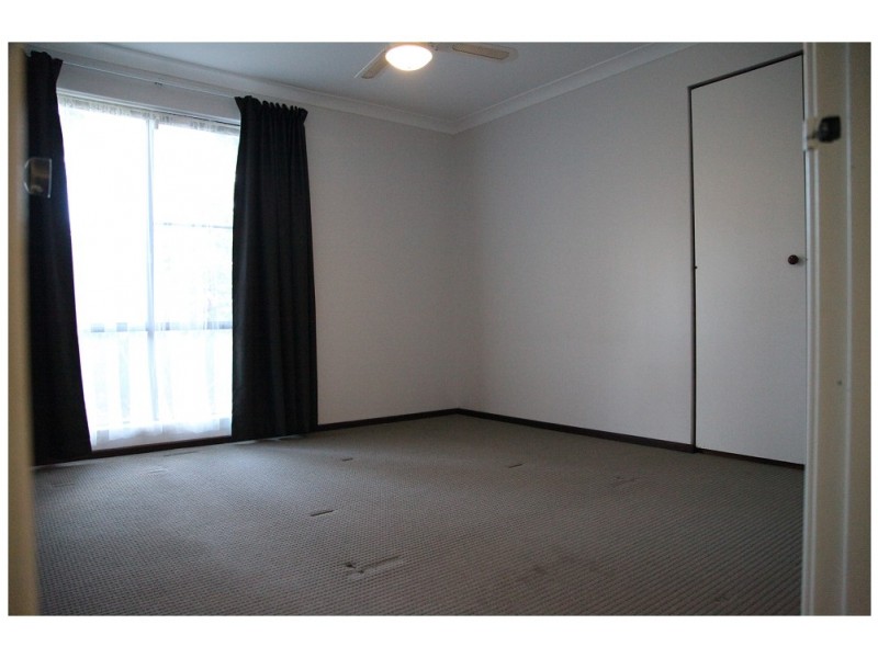 20 Mollerin Place, South Lake WA 6164