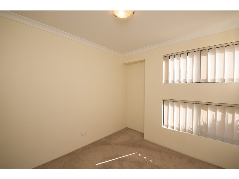 3/35 Barfield Road, Hammond Park WA 6164