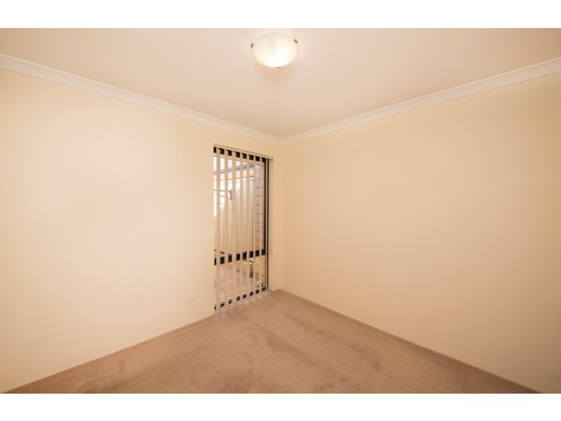 3/35 Barfield Road, Hammond Park WA 6164