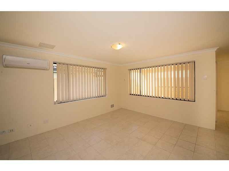 3/35 Barfield Road, Hammond Park WA 6164