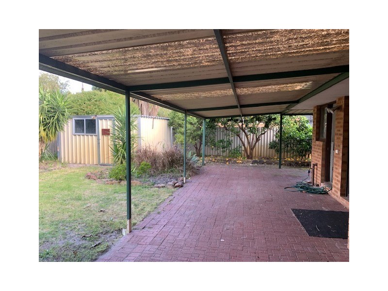 8A Kimberley Way, Parkwood WA 6147