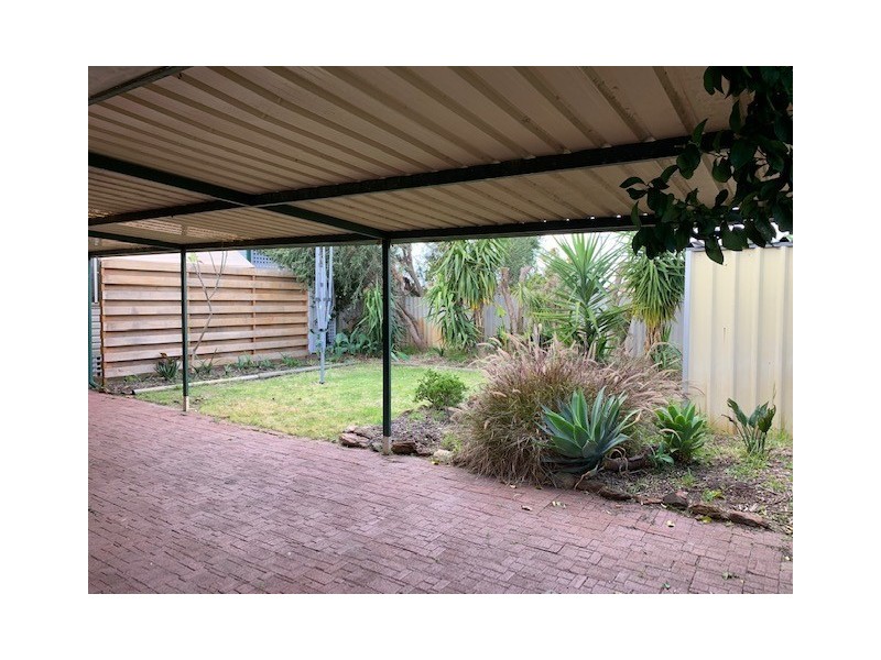 8A Kimberley Way, Parkwood WA 6147