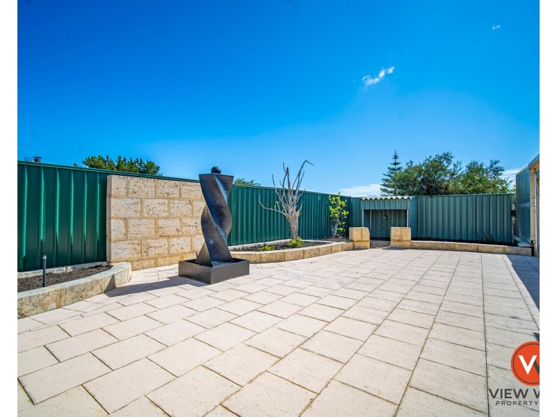 4 Letizia Court, Yangebup WA 6164