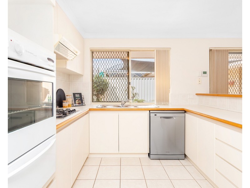 30 Douglas Avenue, Yokine WA 6060