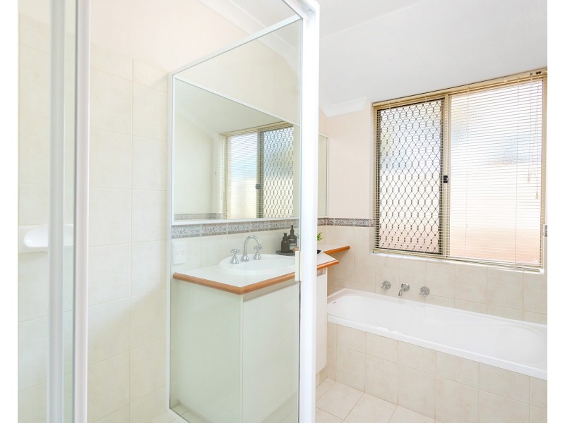 30 Douglas Avenue, Yokine WA 6060