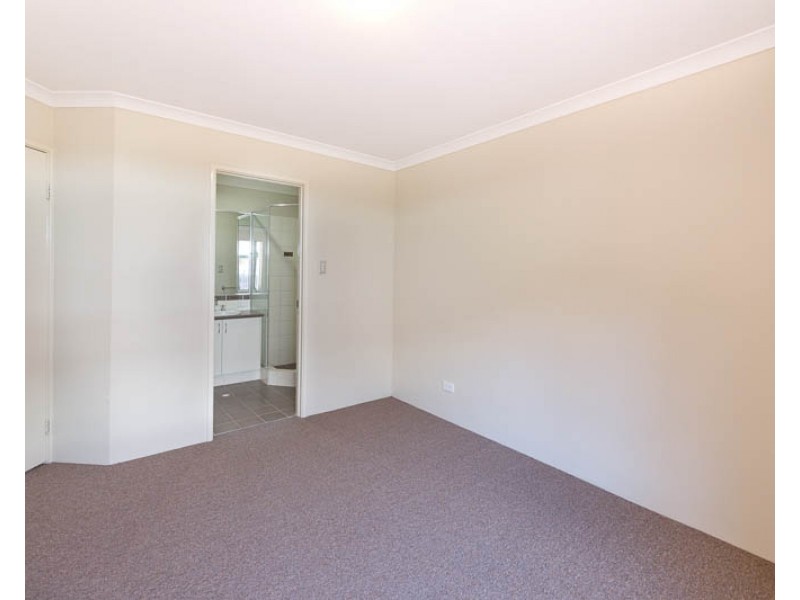 4/9 Cooper Street, Midland WA 6056