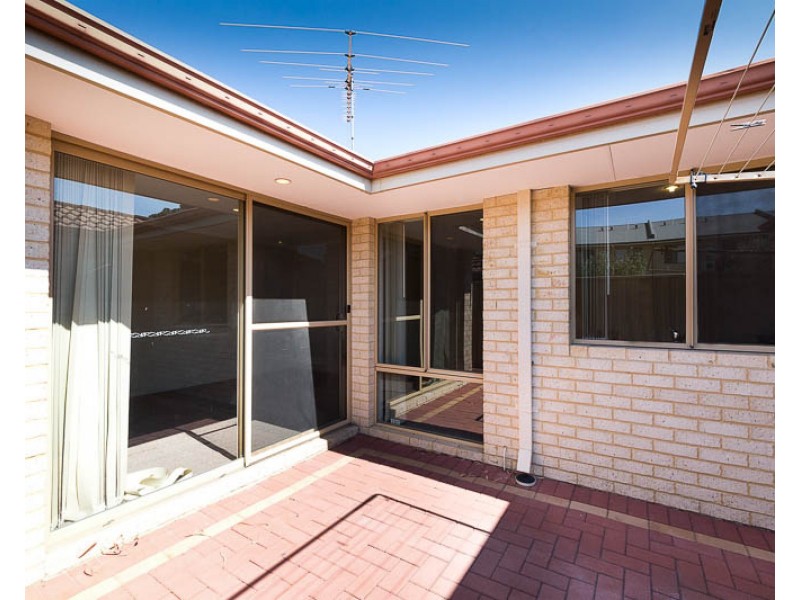 4/9 Cooper Street, Midland WA 6056
