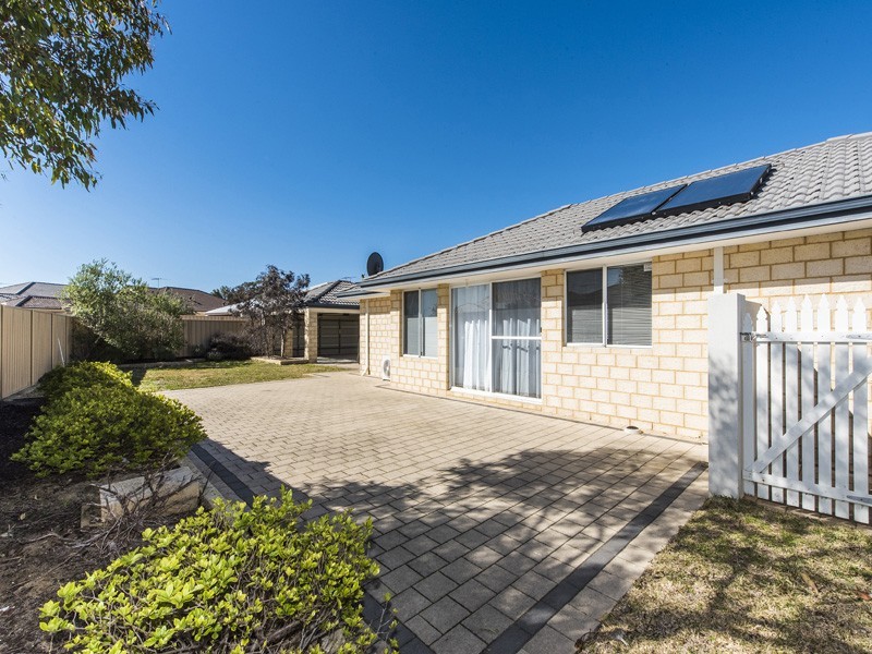 84 Price Parkway, Bertram WA 6167