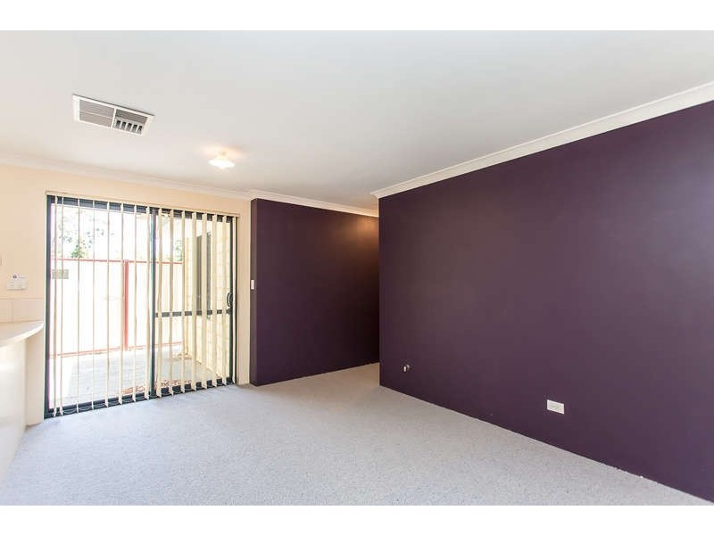 4/75 Church Ave, Armadale WA 6112