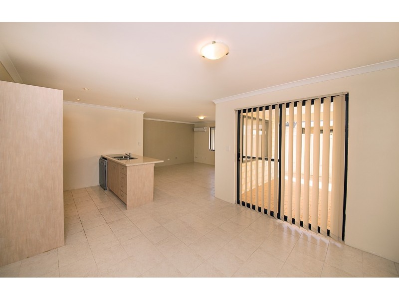 3/35 Barfield Road, Hammond Park WA 6164