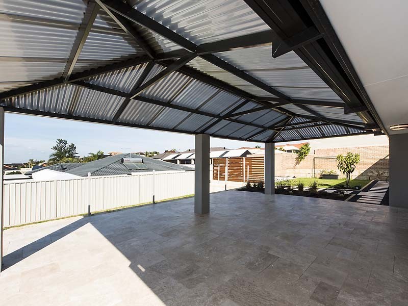 30 Motril Avenue, Coogee WA 6166