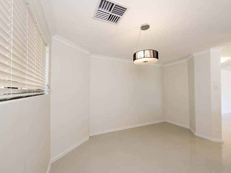 30 Motril Avenue, Coogee WA 6166