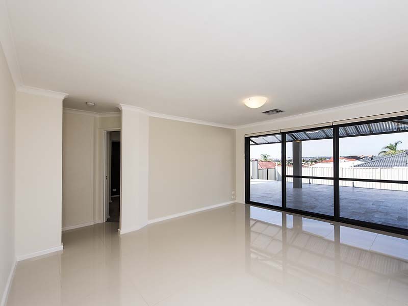 30 Motril Avenue, Coogee WA 6166