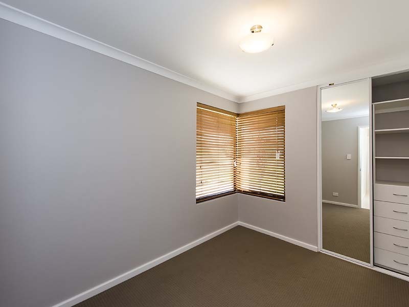 30 Motril Avenue, Coogee WA 6166