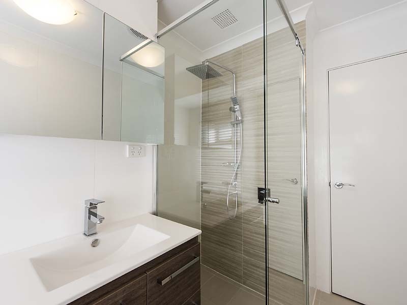 30 Motril Avenue, Coogee WA 6166