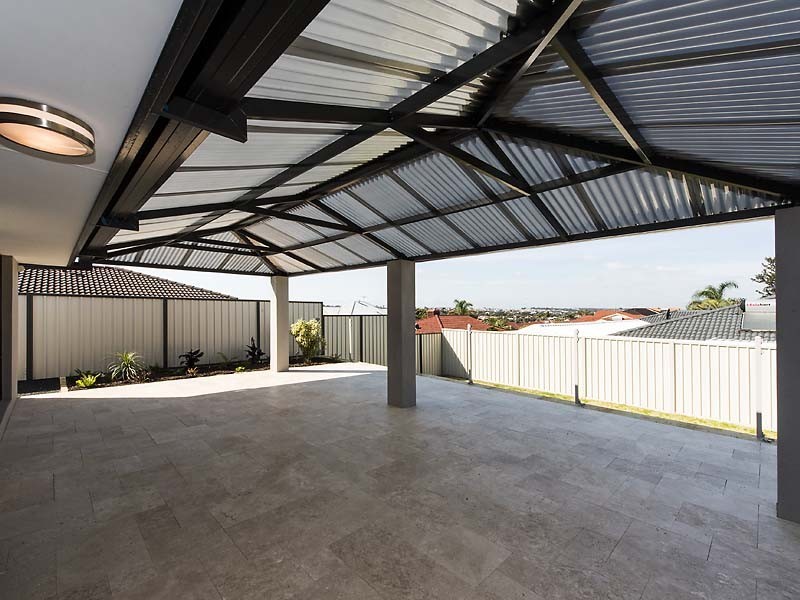 30 Motril Avenue, Coogee WA 6166