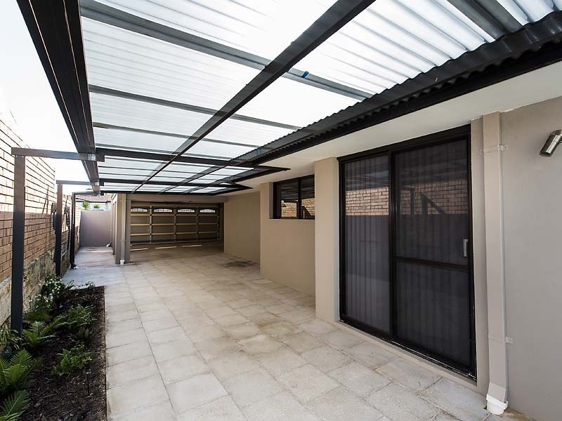 30 Motril Avenue, Coogee WA 6166