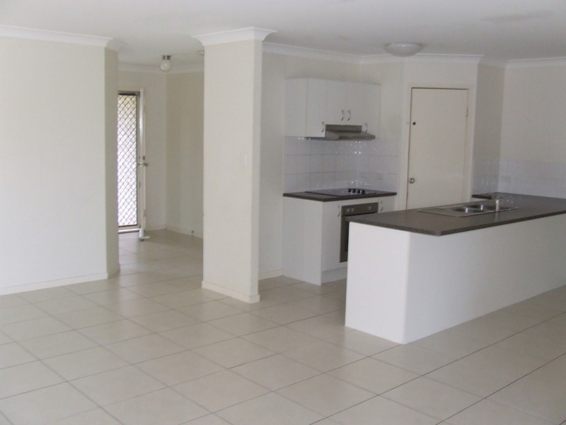 Crestmead QLD 4132